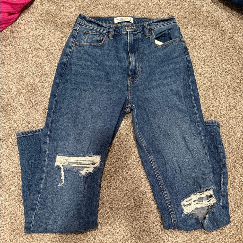 Abercrombie & Fitch Curve Love Ankle Straight Jeans